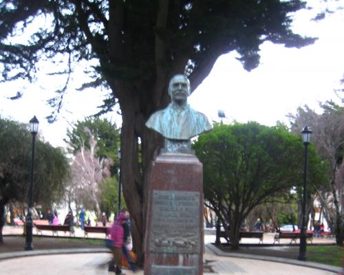 Imagen del monumento José MenénDez
