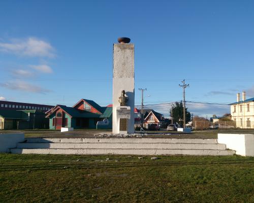 Imagen del monumento Capitán Ignacio Carrera Pinto Y La LLama De La Libertad