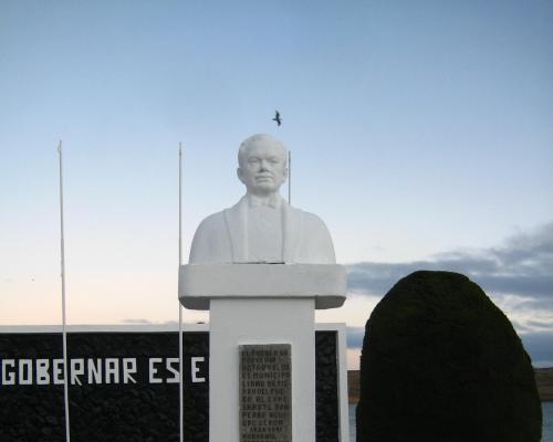 Imagen del monumento Pedro Aguirre Cerda