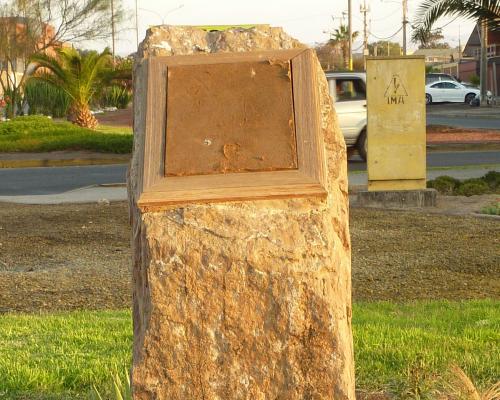 Imagen del monumento Carlos SaLas Iglesias