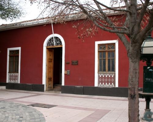 Imagen del monumento Plaza de Los Héroes y su entorno