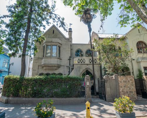 Imagen del monumento Casa ubicada en Av. Vicuña Mackenna Nº 84