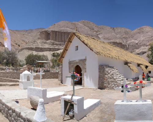 Imagen del monumento Iglesia San Pedro de Esquiña