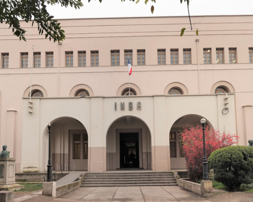 Imagen del monumento Internado Nacional Barros Arana	