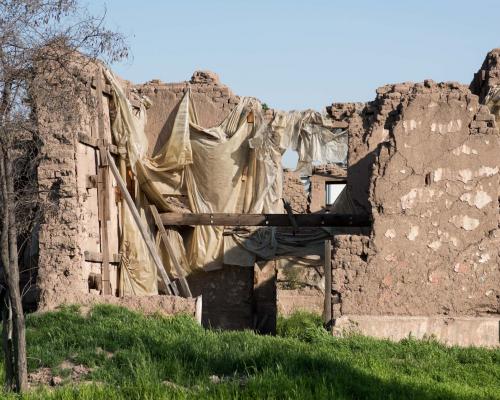 Imagen del monumento Construcciones y parque de la antigua bodega de vinos de la ex Viña San Carlos