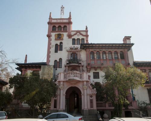 Imagen del monumento Ex Casa Vásquez (Edificio Consistorial de Macul)