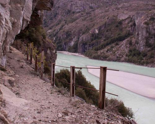 Imagen del monumento Paso San Carlos