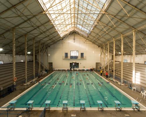 Imagen del monumento Piscina Escolar de la Universidad de Chile