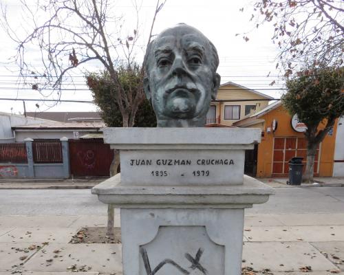 Imagen del monumento Juan Guzmán Cruchaga