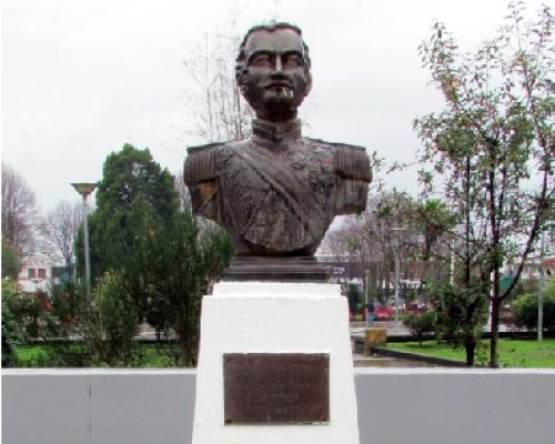 Imagen del monumento Ramón Freire Serrano