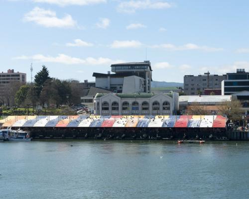 Imagen del monumento Feria fluvial de Valdivia y su entorno