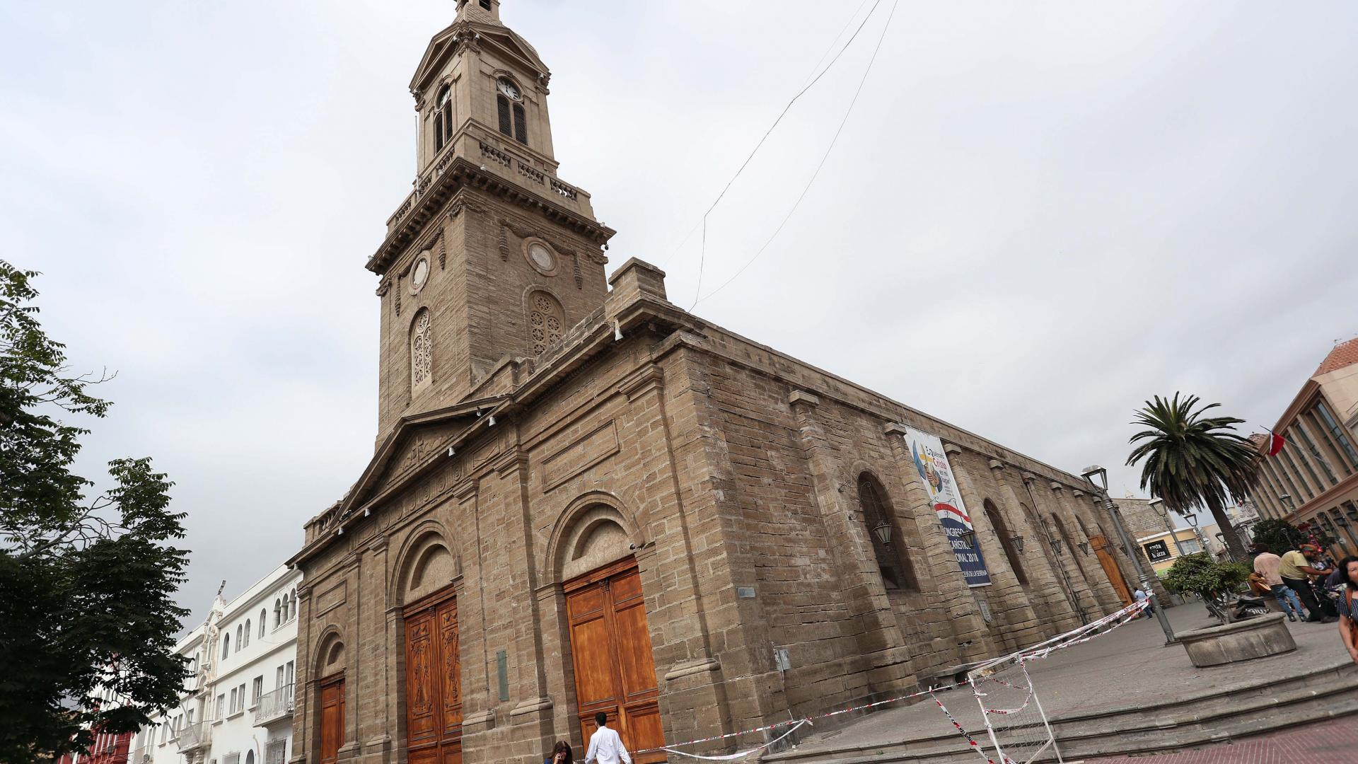 Imagen de Consejo de Monumentos Nacionales autoriza obras de reparación en casas afectadas por sismo de Coquimbo