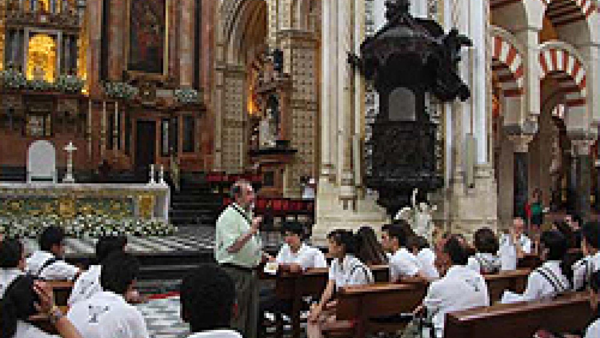 Imagen de EXITOSA PARTICIPACIÓN DE NIÑOS CHILENOS EN FORO DE PATRIMONIO MUNDIAL