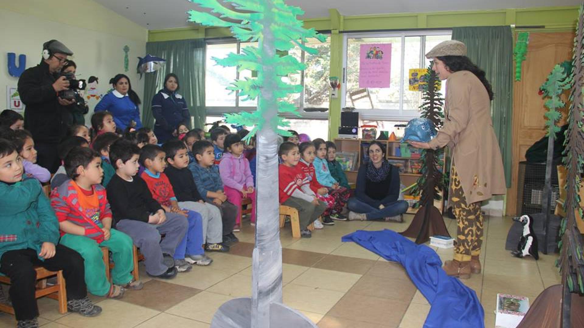 Imagen de Talleres &quot;Jugando conozco mi patrimonio&quot; llegarán a 2.500 niñas y niños