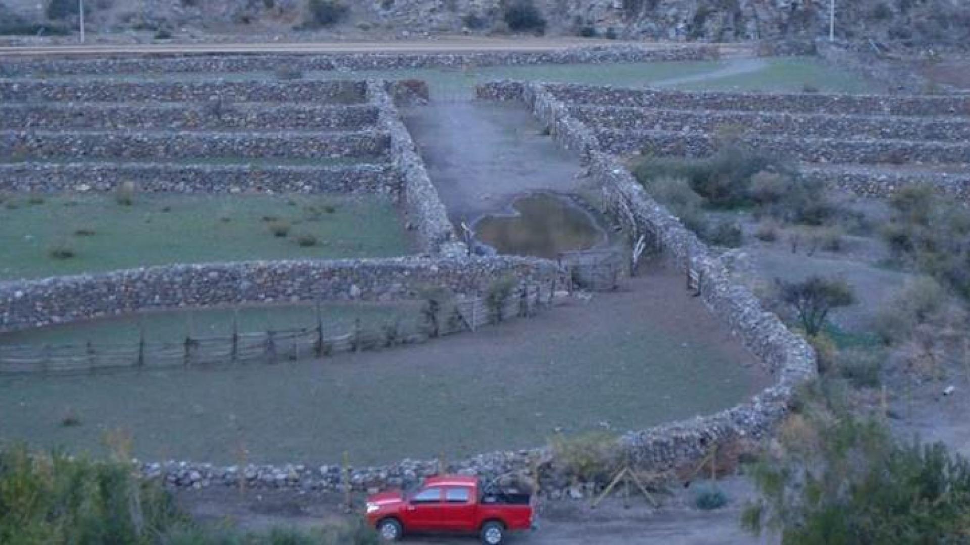 Imagen de Aprueban declaratoria como Monumento Nacional Corrales de Chalaco en Putaendo 