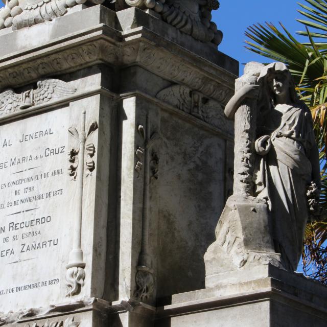 Imagen del monumento Mausoleo del General don José María de la Cruz