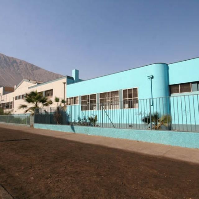 Imagen del monumento Escuela Arturo Prat Chacón E-12