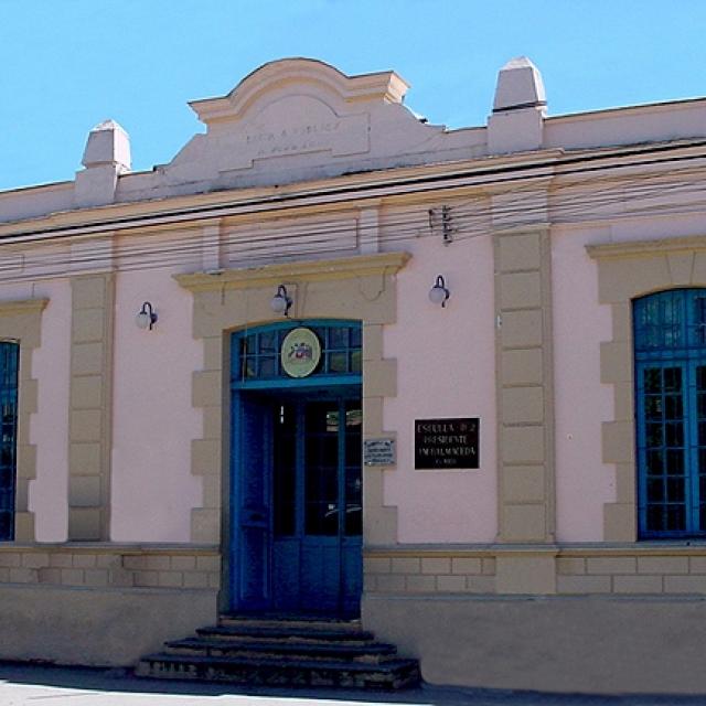 Imagen del monumento Escuela Presidente José Manuel Balmaceda (D-2)