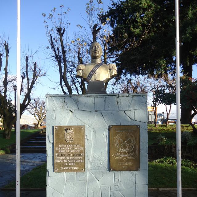 Imagen del monumento Luis Marchant González