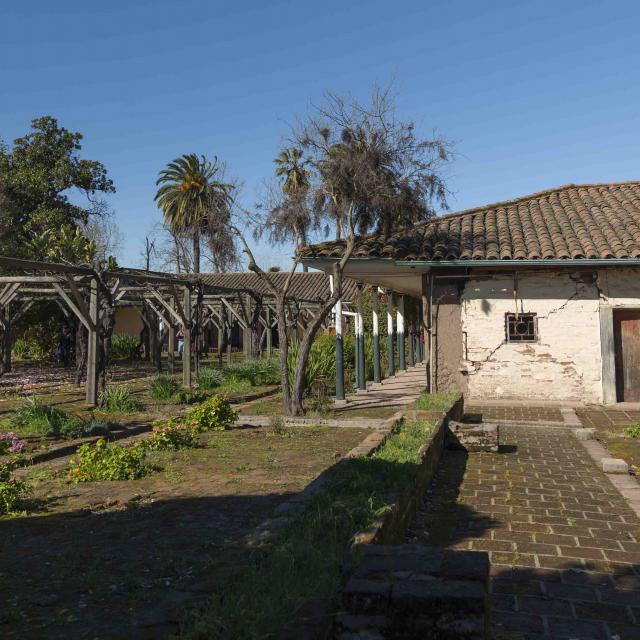 Imagen del monumento Entorno de la casa patronal y otras dependencias de la hacienda San José del Carmen el Huique