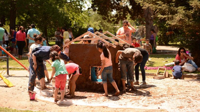 Imagen de Comunidades, Educación y Comunicación