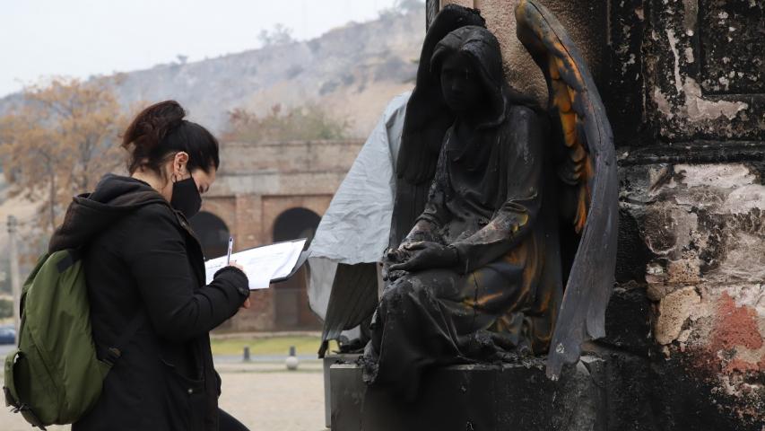 Imagen de CMN sobre daños al Cementerio General: “Son espacios solemnes que deben respetarse sin excepción (…) Su afectación resiente estándares básicos de respeto y convivencia”