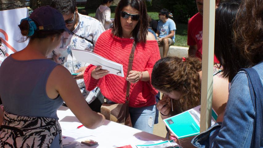 Imagen de Turistas en Pichilemu aprenden a cuidar el Patrimonio