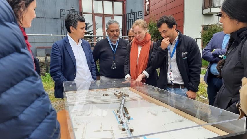 Imagen de Consejeros y equipo técnico del Consejo de Monumentos Nacionales visitaron Valdivia para constatar avances en obras relevantes para la ciudad 