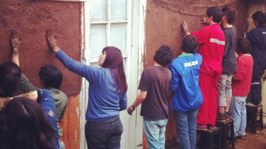 Imagen de Trabajos voluntarios y Fiesta del Adobe en Canela durante enero