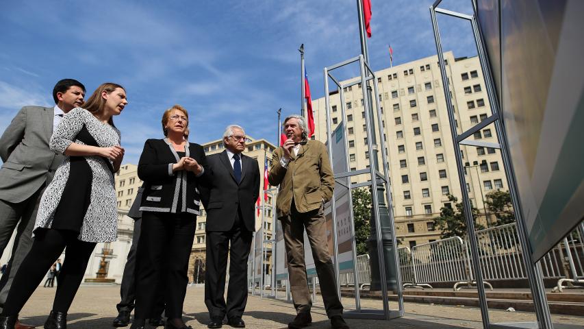 Imagen de Presidenta Bachelet inaugura exposición con 19 Sitios de Memoria como categoría de Monumentos Nacionales
