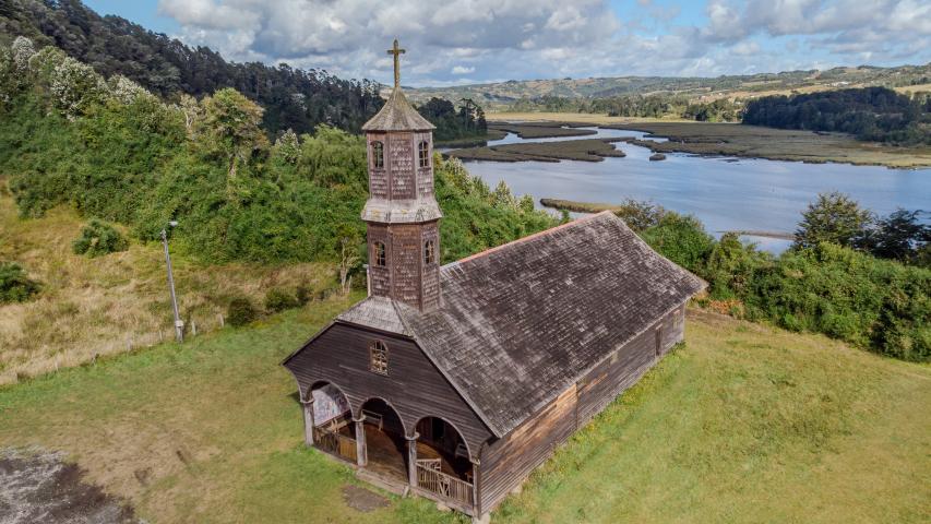 Imagen de Plan de Gestión Integrado del Sitio de Patrimonio Mundial Iglesias de Chiloé es presentado al Consejo de Monumentos Nacionales