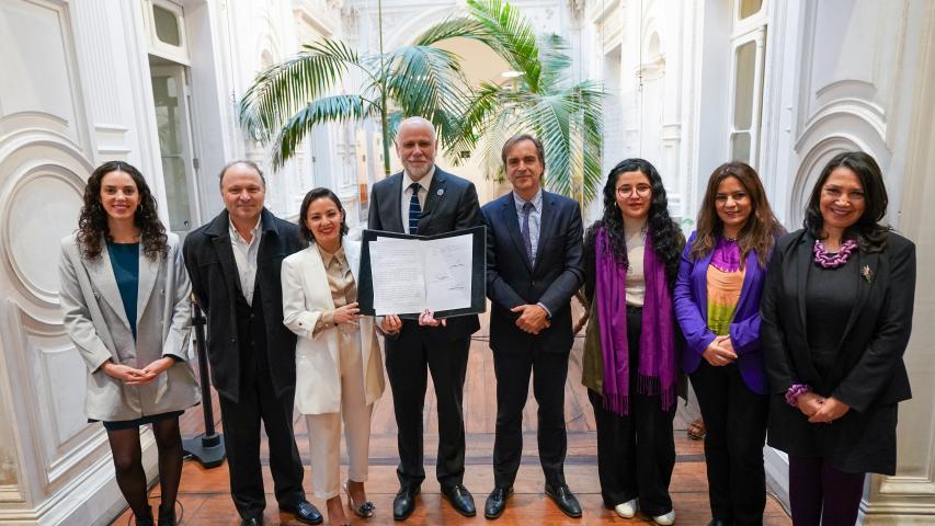 Imagen de Ministra de las Culturas, las Artes y el Patrimonio y ministro Secretario General de la Presidencia promulgan ley que fortalece la publicidad de las sesiones del Consejo de Monumentos Nacionales