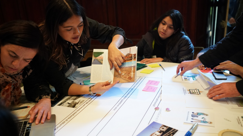 Imagen de Jóvenes participan en jornada de co-creación para levantar  programa de voluntariado patrimonial 