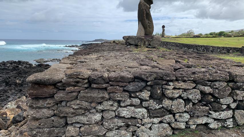 Imagen de A paso firme avanzan las obras para proteger Ahu Vai Uri, en Rapa Nui, impulsadas por el CMN
