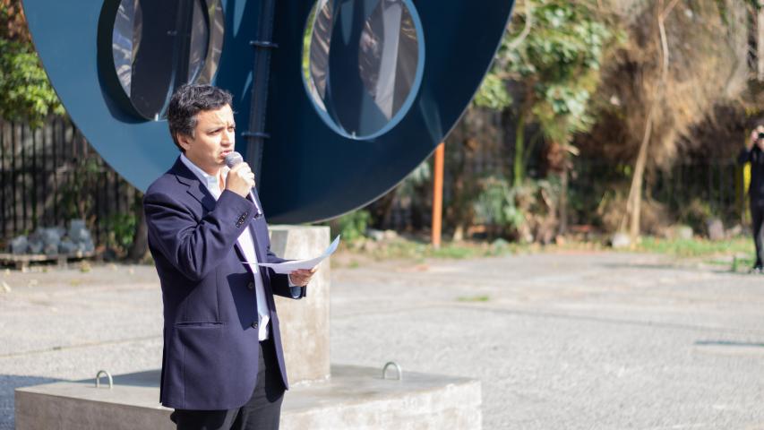 Imagen de Escultura “El cuarto mundo” vuelve a su lugar en el GAM