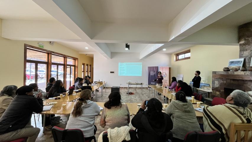 Imagen de Profesionales del CMN capacitaron a comunidades indígenas en San Pedro de Atacama 