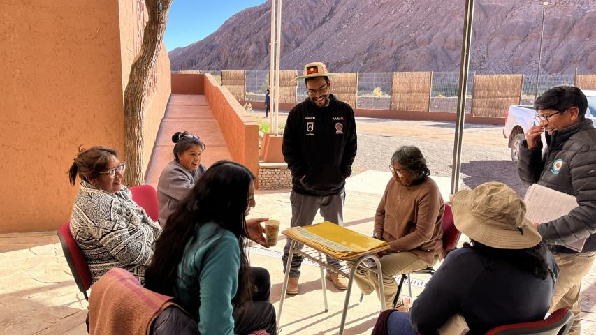 Imagen de Profesionales del CMN capacitaron a comunidades indígenas en San Pedro de Atacama 