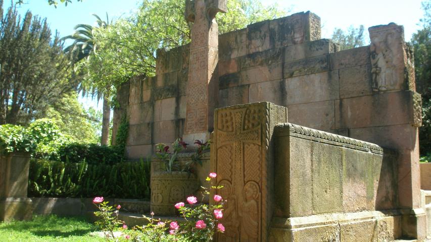 Imagen de Aprueban declaratoria como Monumento Nacional de Cementerio Santa Inés en Viña del Mar