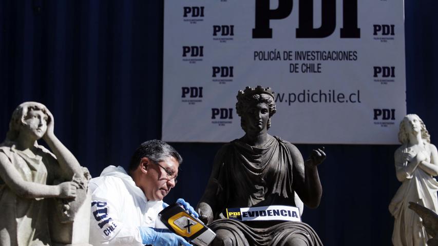 Imagen de MINISTRA VALDÉS ANUNCIA QUERELLA POR ROBO DE PIEZAS PATRIMONIALES