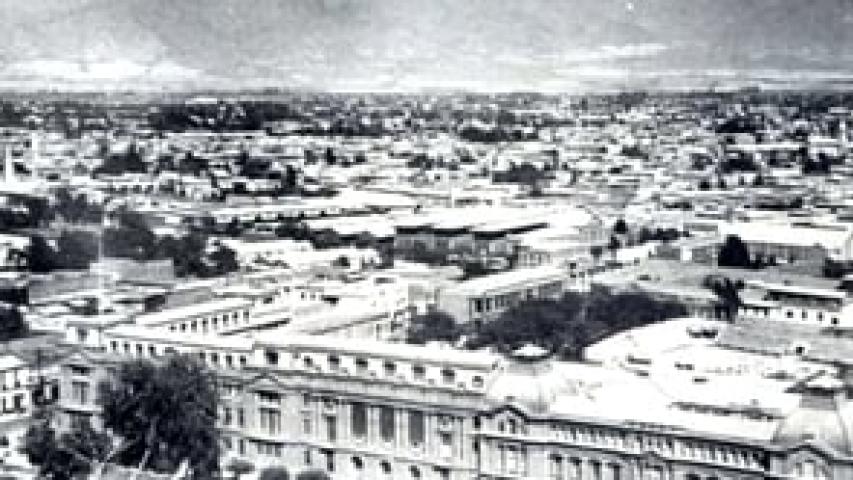 Imagen de Desde el Cerro Santa Lucia entre 1930 y 2012 
