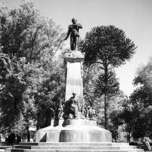 MP a Bernardo O’Higgins, Chillán, 1951. Autor: Roberto Montandon Paillard