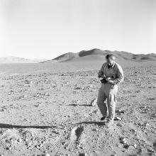 Retrato de Roberto Montandon. Norte de Chile. Película negativa 6x6 cm, blanco y negro