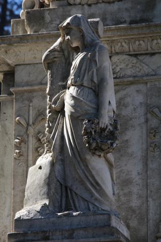 Imagen del monumento Mausoleo del General don José María de la Cruz