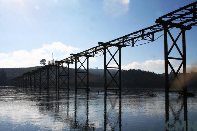 Imagen del monumento Puente viejo sobre el Río Itata