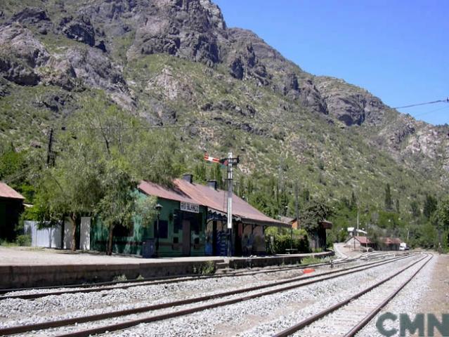Imagen del monumento Estación de ferrocarriles de río Blanco del ferrocarril Trasandino