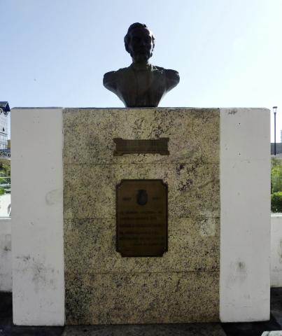 Imagen del monumento Carlos Condell