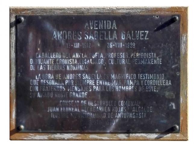 Imagen del monumento Andrés Sabella