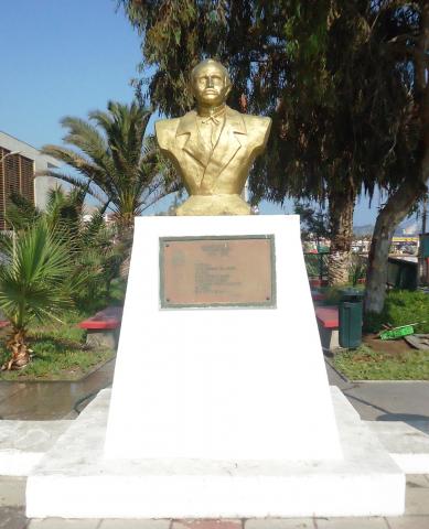 Imagen del monumento Domingo Latrille Fundador De TocopilLa