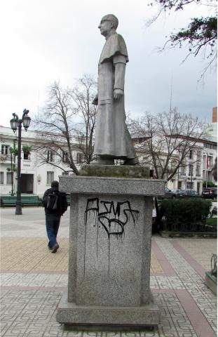 Imagen del monumento Manuel Larraín
