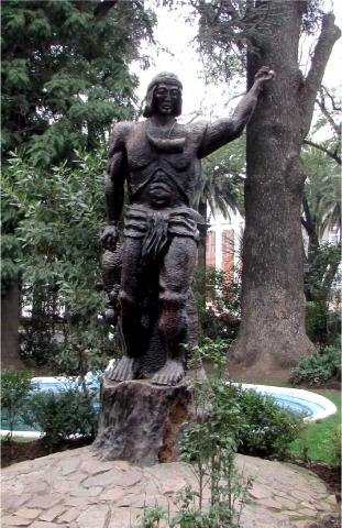 Imagen del monumento Lautaro